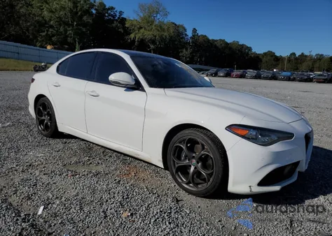 2017 Alfa Romeo Giulia Ti Awd из США, поврежденный, VIN ZARFAEEN6H7548599